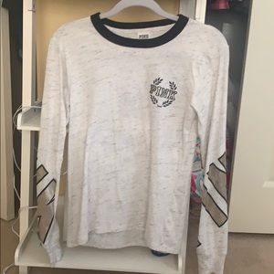 PINK XS long sleeve top.